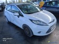 ford-fiesta-vi-16-tdci-95-gazole-small-2