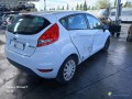 ford-fiesta-vi-16-tdci-95-gazole-small-3