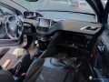 peugeot-208-16-bluehdi-120-gt-line-gazole-small-4