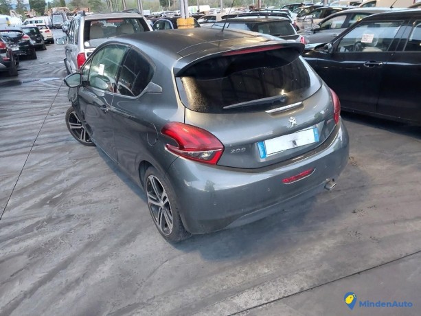 peugeot-208-16-bluehdi-120-gt-line-gazole-big-1