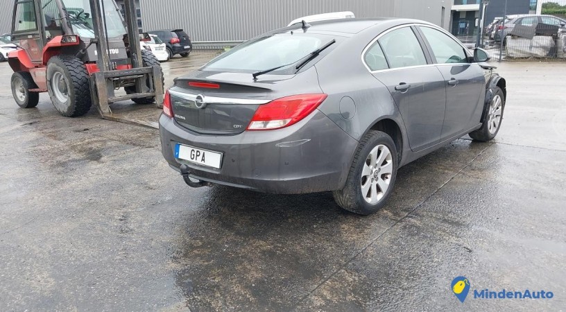 opel-insignia-20-cdti-130-gazole-big-2