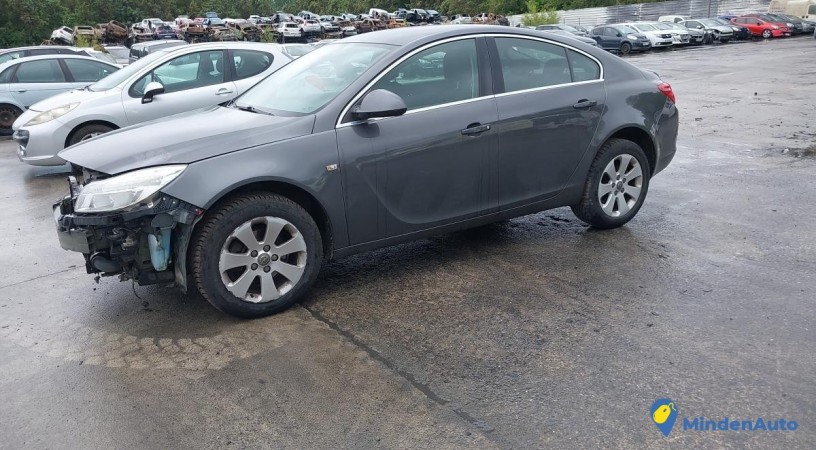 opel-insignia-20-cdti-130-gazole-big-0