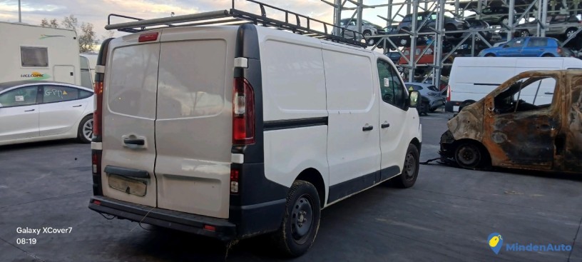 renault-trafic-iii-16-dci-120-l1h1-gazole-big-1