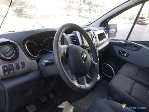 renault-trafic-l1h1-16-dci-125-gazole-big-4