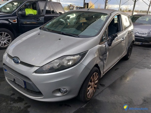 ford-fiesta-vi-14-tdci-70-trend-gazole-big-0