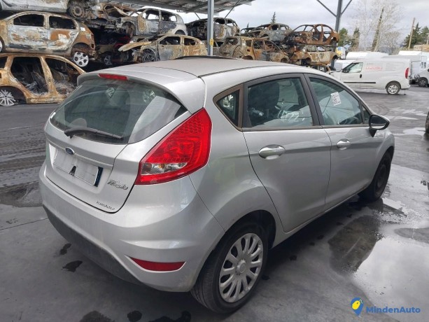 ford-fiesta-vi-14-tdci-70-trend-gazole-big-3