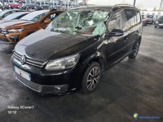 VOLKSWAGEN TOURAN 2.0 TDI 140 DSG CONFORT - GAZOLE