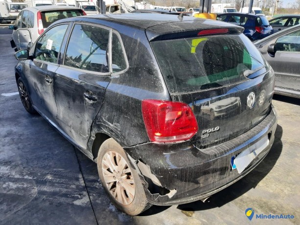 volkswagen-polo-v-16-tdi-90-ref-318231-big-3