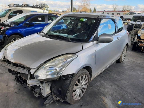 suzuki-swift-iv-12i-vvti-94-glx-ref-314346-big-2