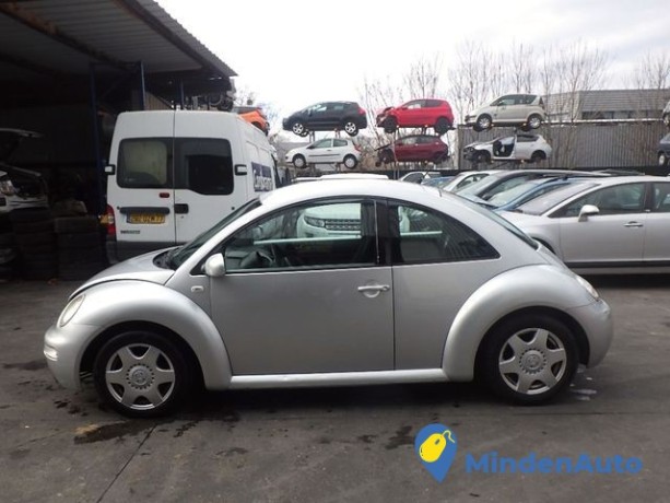 volkswagen-new-beetle-19-tdi-big-2