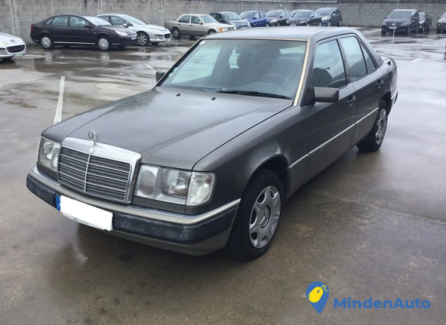 mercedes-w124-200e-ref-0379231-big-0