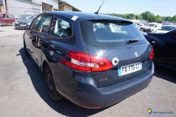 peugeot-308-ii-sw-15hdi-102-active-2018-lp-80283-big-3