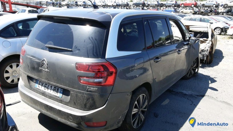 citroen-grand-c4-picasso-ii-ey-641-ra-big-1