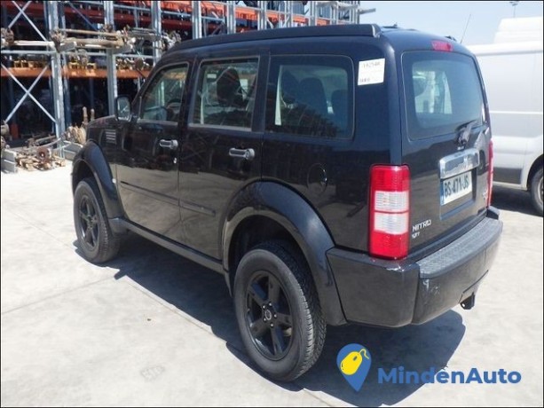 dodge-nitro-sxt-28-crd-4wd-4x4-177cv-130kw-big-2