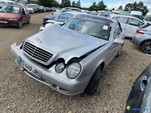 mercedes-classe-clk-320i-v6-218-big-2