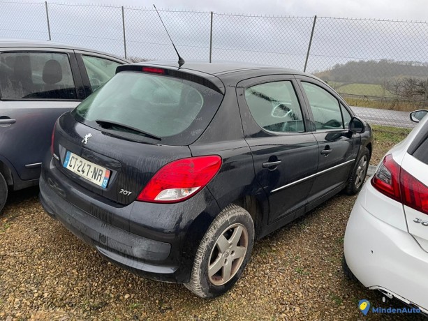 peugeot-207-14i-75-big-3