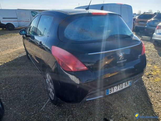 peugeot-308-16-e-hdi-112-big-1