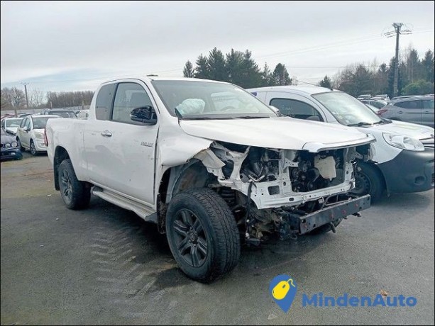 toyota-hilux-double-cab-confort-4x4-big-2