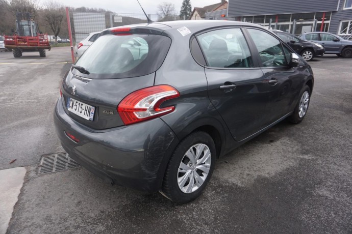 peugeot-208-1-big-8