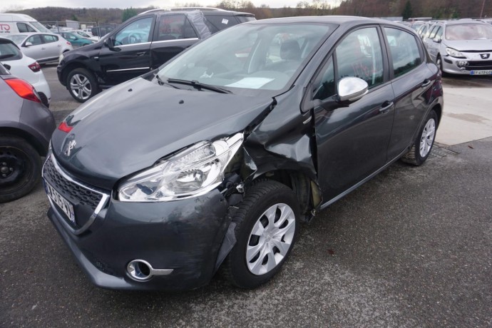 peugeot-208-1-big-12