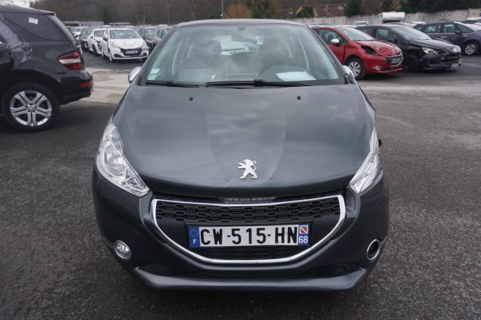 peugeot-208-1-big-13