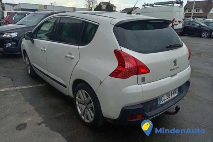 peugeot-3008-hybrid4-20-hdi-163cv-i4-big-1