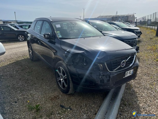 volvo-xc60-24-d5-215-awd-bva-big-2