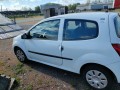 renault-twingo-2-small-0