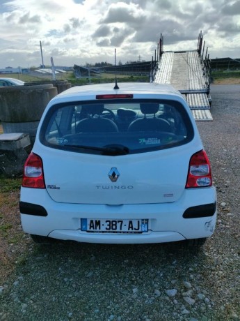 renault-twingo-2-big-1