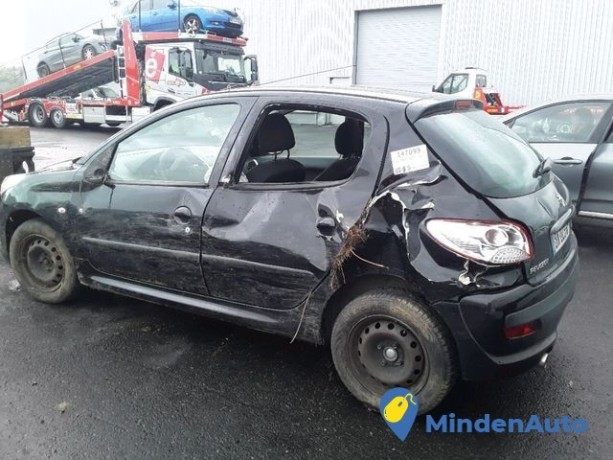 peugeot-206-07-2011-04-2012-206-14-hdi-fap-70-a-big-3