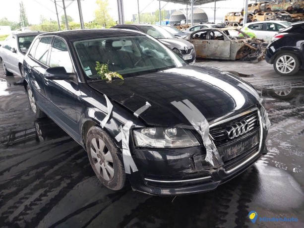 audi-a3-ii-2-sportback-16tdi-105-gazole-big-3