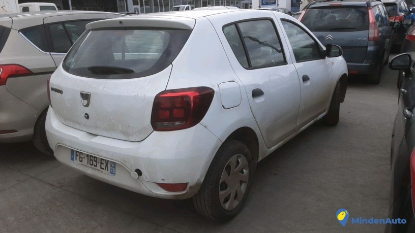 dacia-sandero-fg-169-ex-big-1