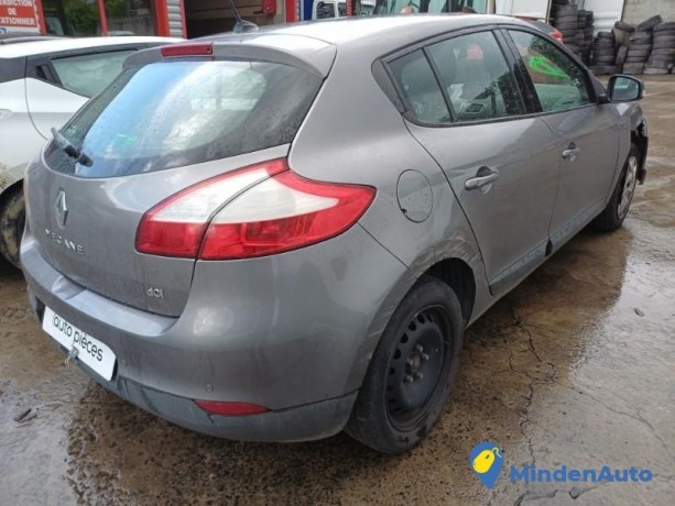 renault-megane-3-phase-1-ref-13049553-big-1