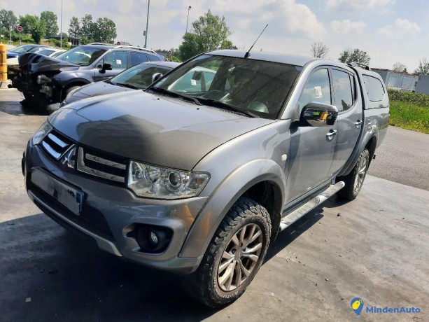 mitsubishi-l200-double-cab-25-td-178-aut-gazole-big-0