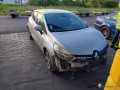 renault-clio-iv-15-dci-90-95g-intens-gazole-small-3