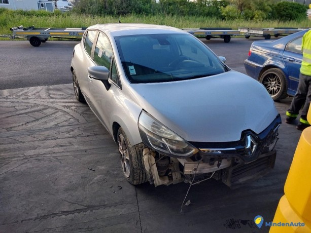 renault-clio-iv-15-dci-90-95g-intens-gazole-big-3