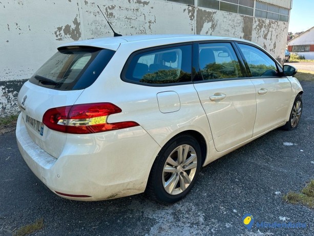 peugeot-308-sw-15-bluehdi-130ch-big-2