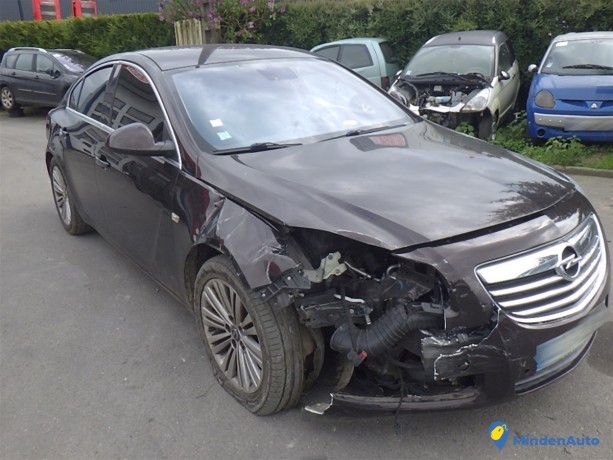 opel-insignia-20-cdti-160-cv-fap-big-3