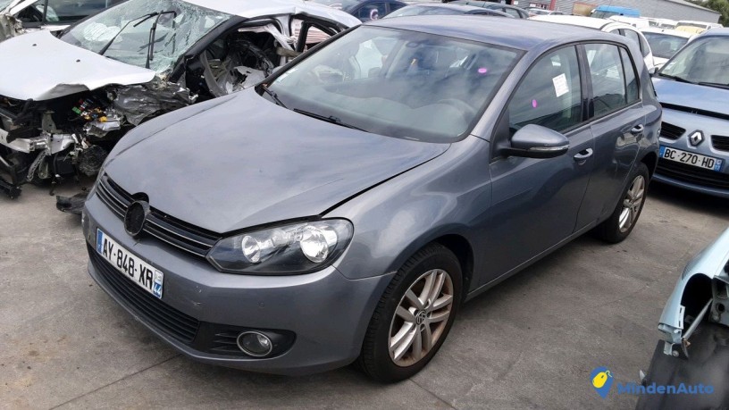 volkswagen-golf-ay-848-xr-big-0