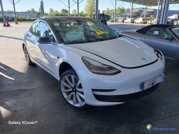 tesla-model-3-performance-dual-motor-electrique-big-0