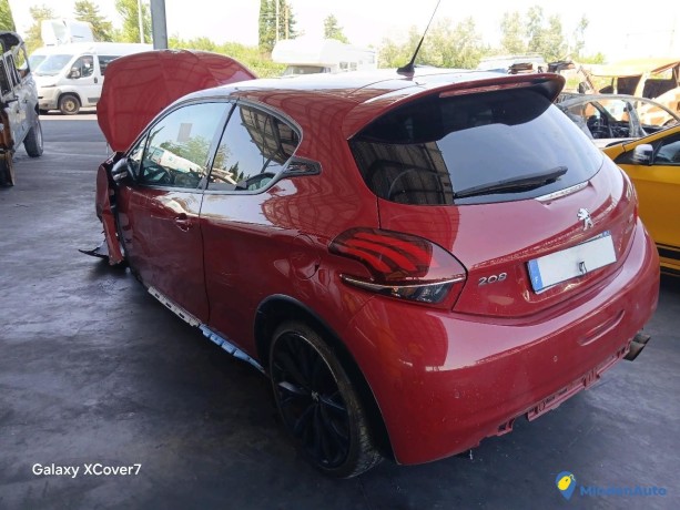 peugeot-208-gti-16-thp-208-essence-big-1