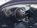 volvo-v40-d3-150-momentum-gazole-small-4