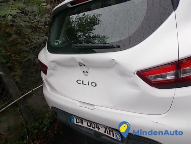 clio-4-12-75-cv-accidentee-big-2