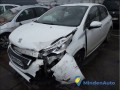 peugeot-208-allure-12-81cv-60kw-small-0