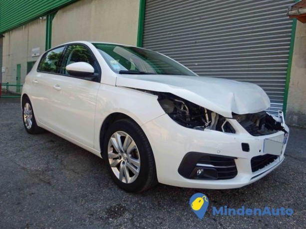 peugeot-308-15-hdi-102-big-1