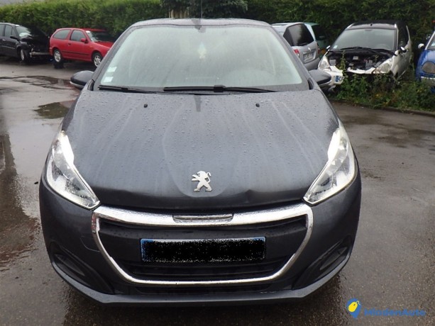 peugeot-208-16-blue-hdi-100-cv-n12628-big-0