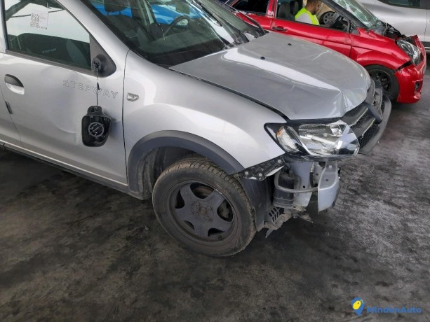 dacia-sandero-ii-09-tce-90-stepway-ref-324015-big-3