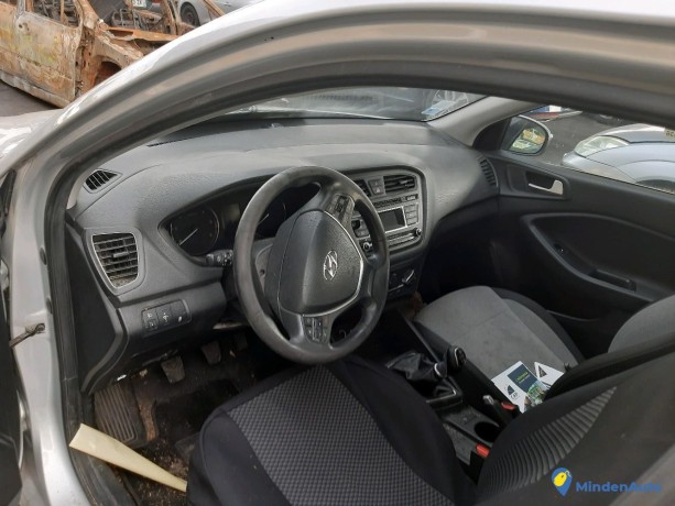 hyundai-i20-ii-11-crdi-75-ref-323936-big-4