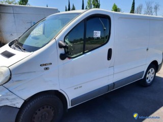 RENAULT TRAFIC L1H1 2.0 DCI 115 EXTRA Réf : 326403