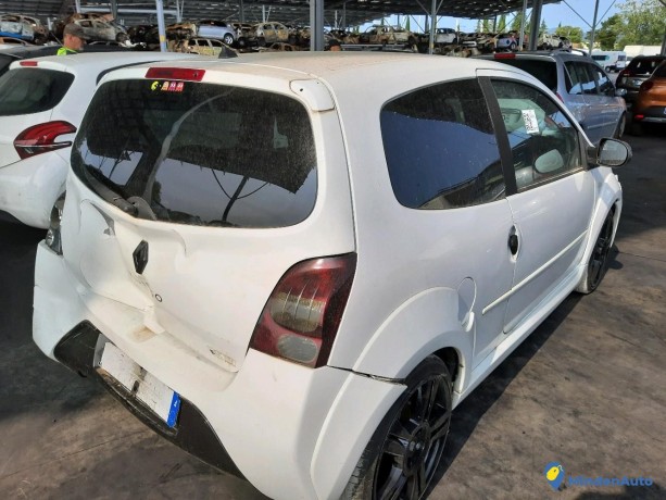 renault-twingo-ii-16-133-rs-ref-324797-big-2